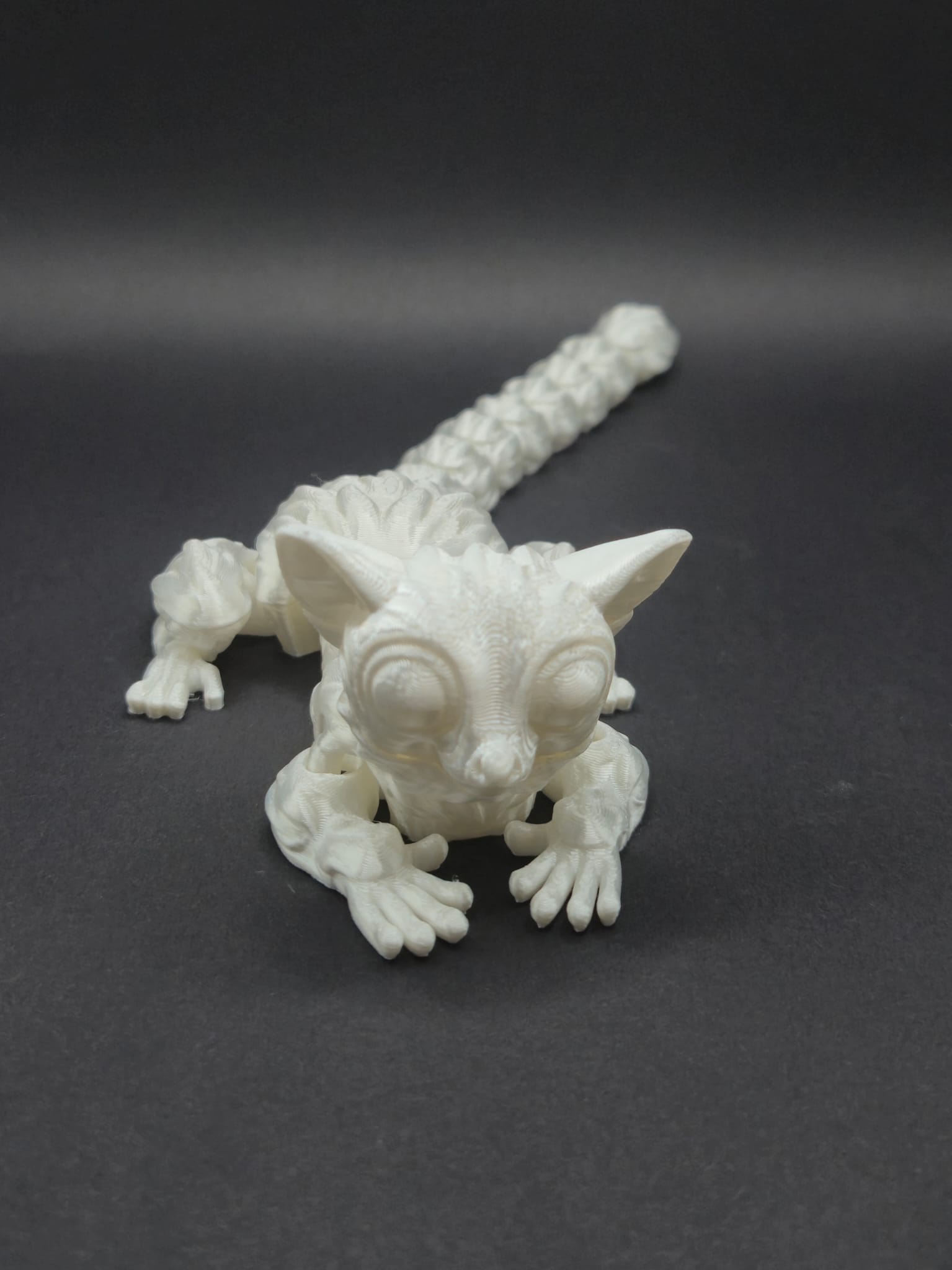 Lemur Decorativ Alb