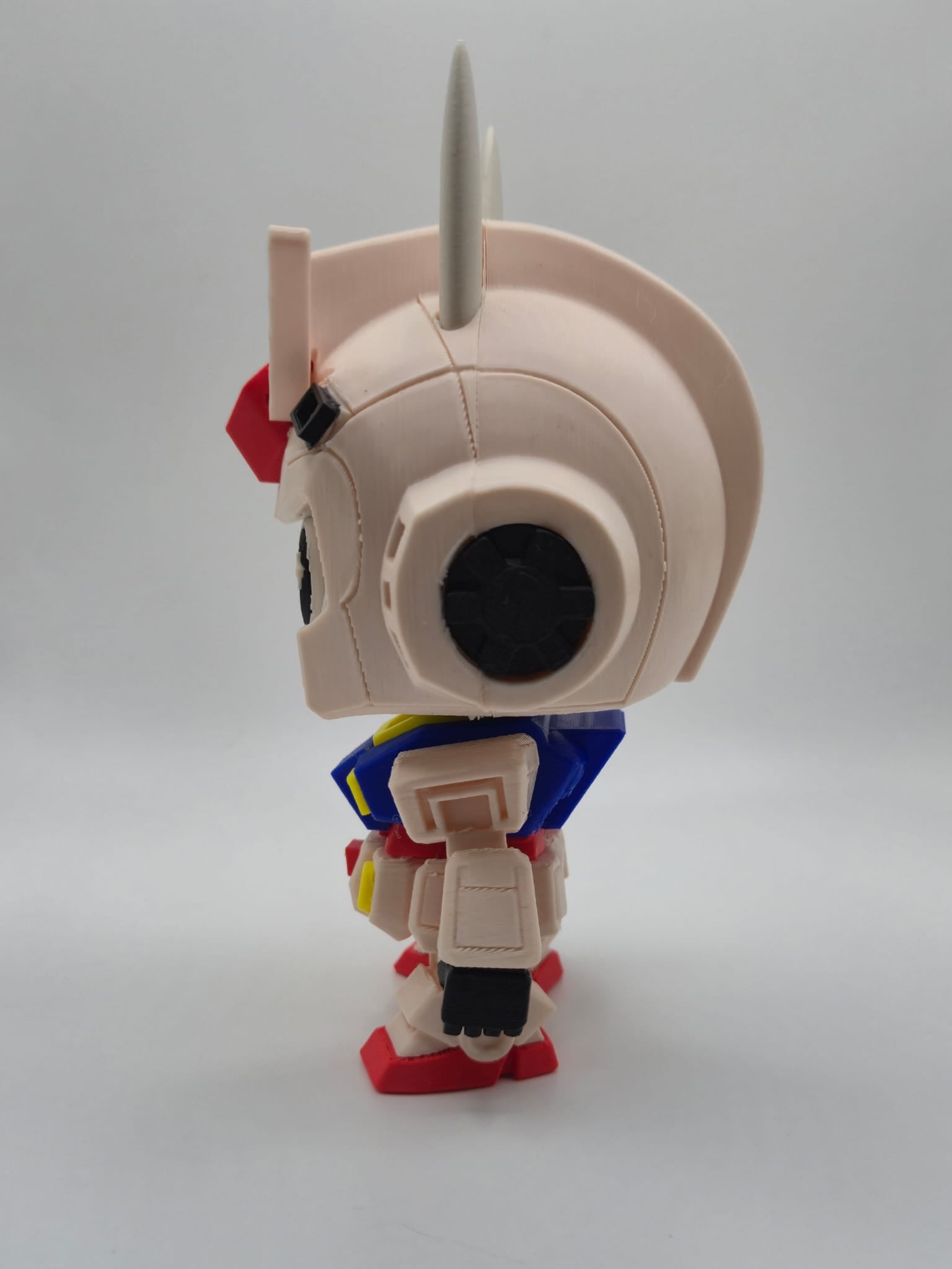 Labubu Gundam – Figurină 3D Printată