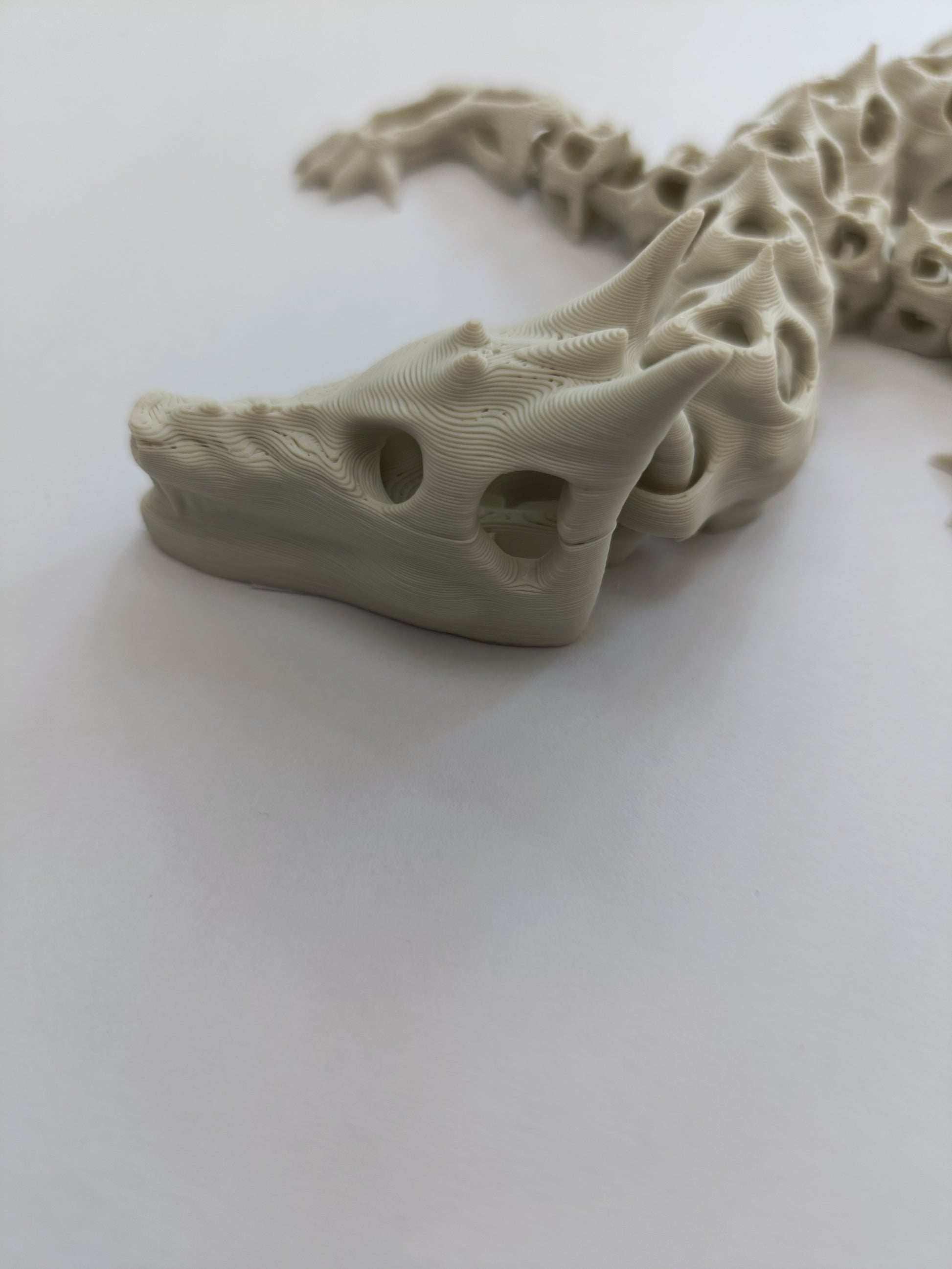 Figurina dragon scheletic articulat