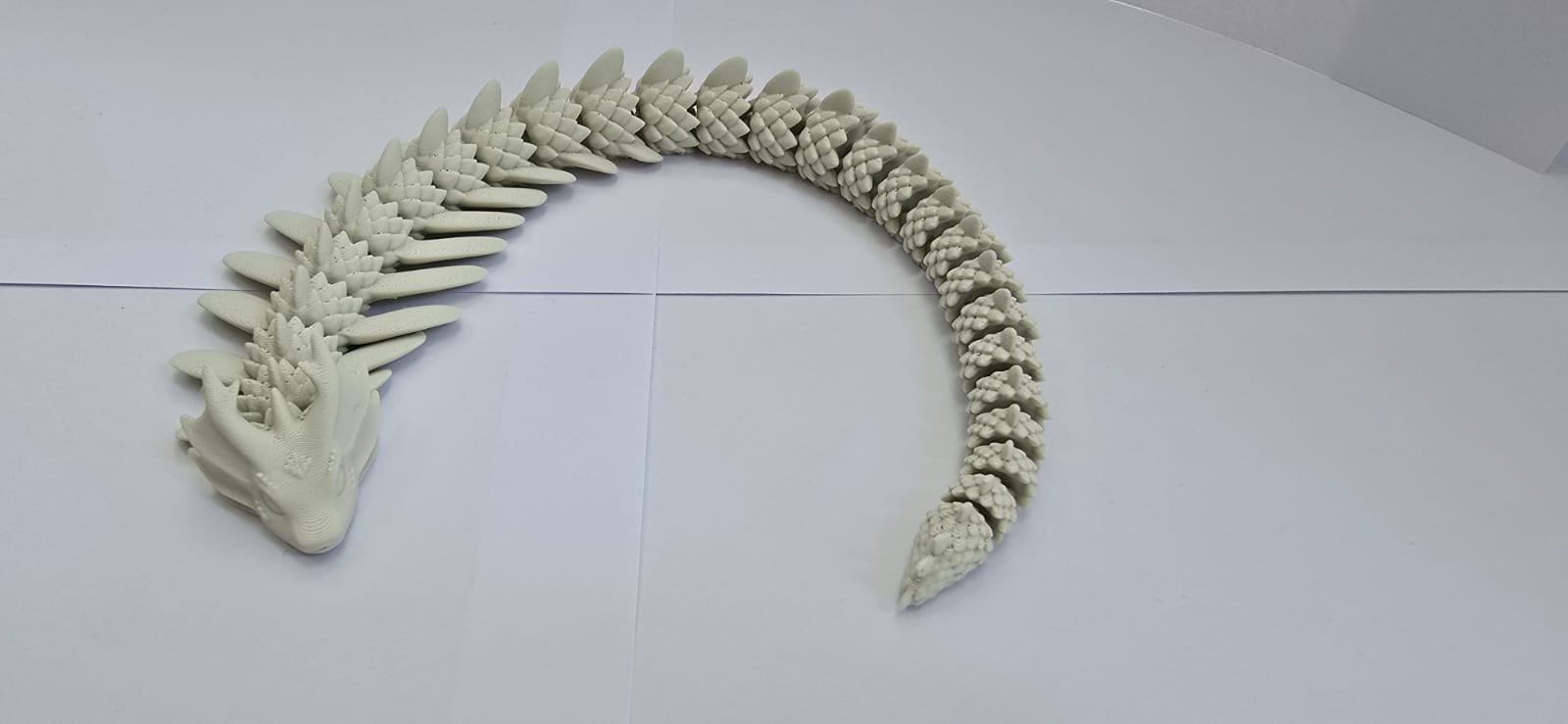 Figurina Dragon Articulat